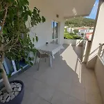 Lozina * Drvenik (Split-Dalmatia)