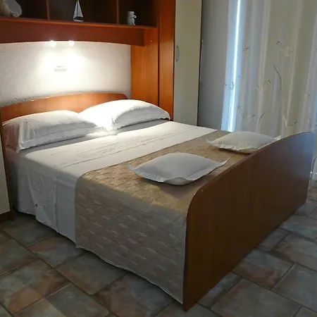 Lozina Drvenik (Split-Dalmatia)