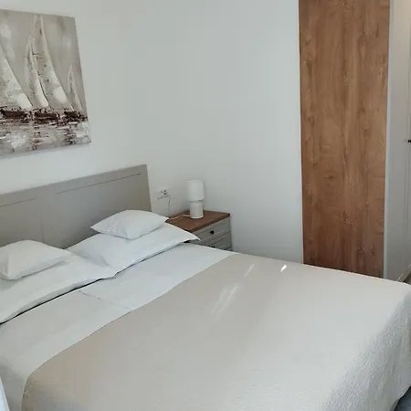 Lozina Apartment Drvenik (Split-Dalmatia)
